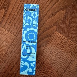 Amika Water sign hydrating hair oil